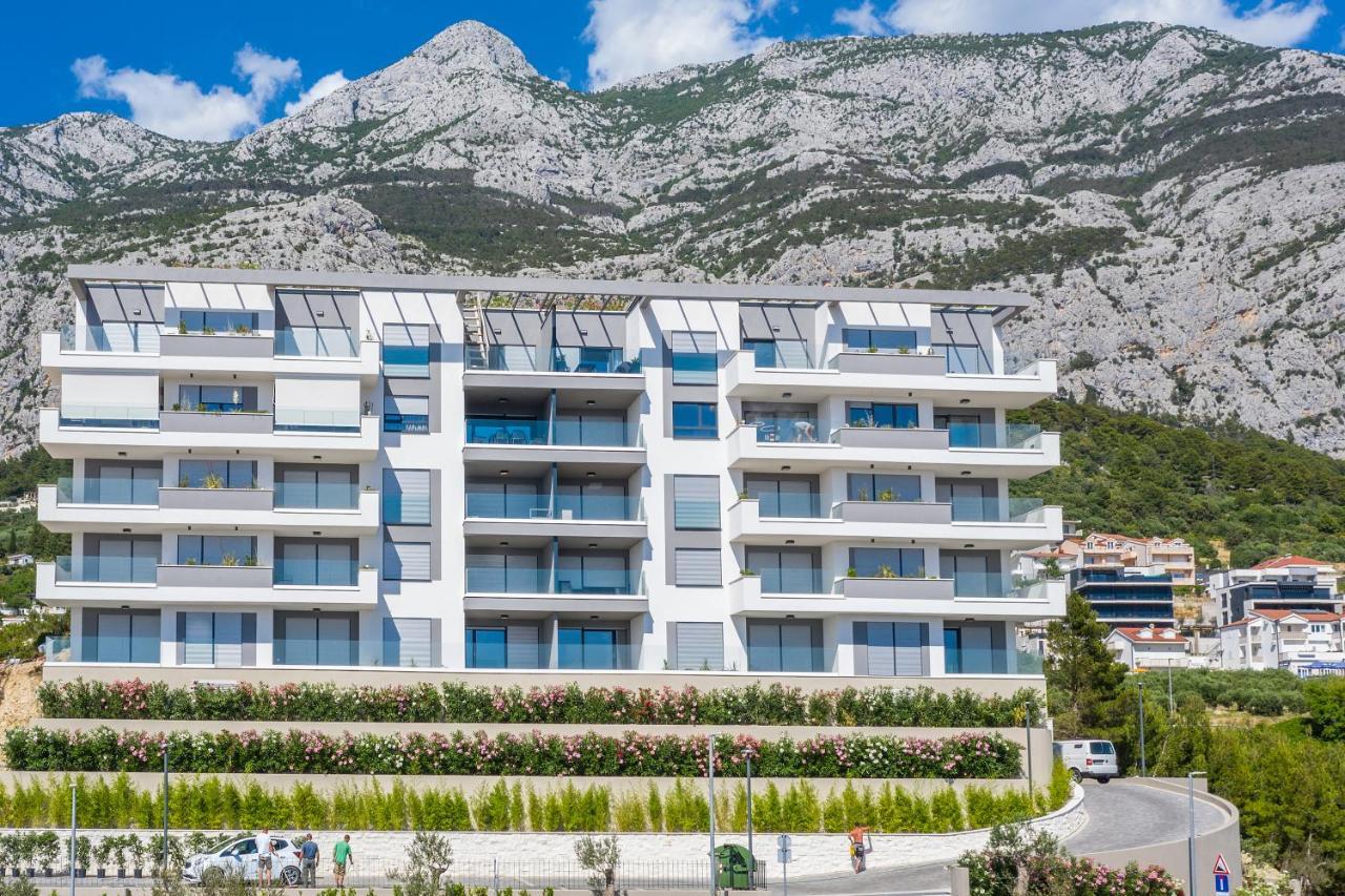 Luxury Adria Sea & City View Apartment Макарска Экстерьер фото